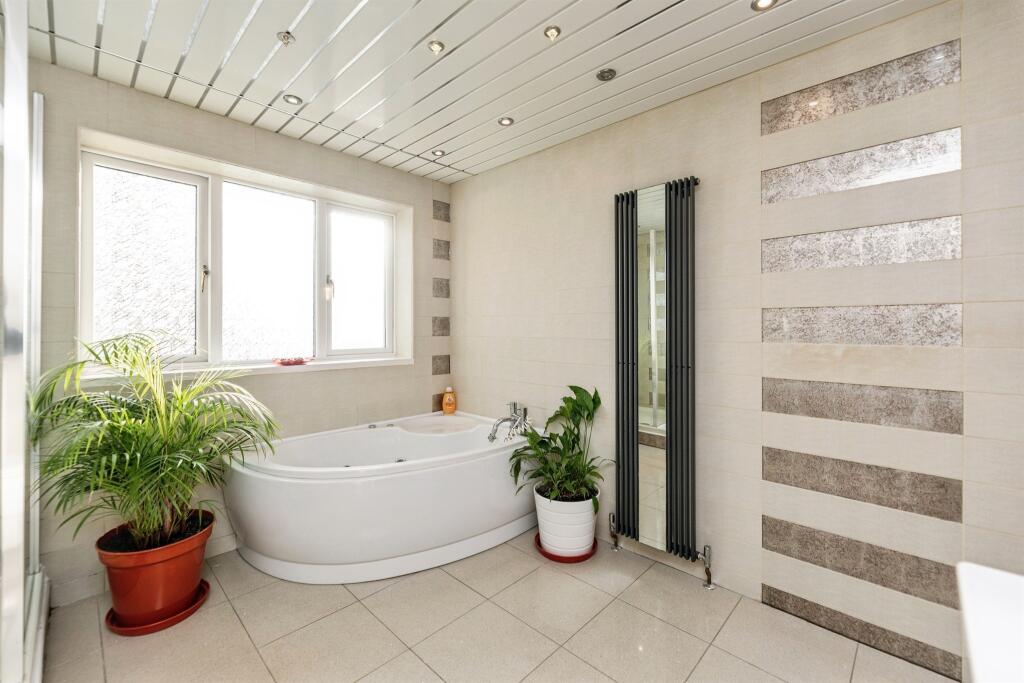 Additional image 17 of Birstall Lane, Drighlington, Bradford