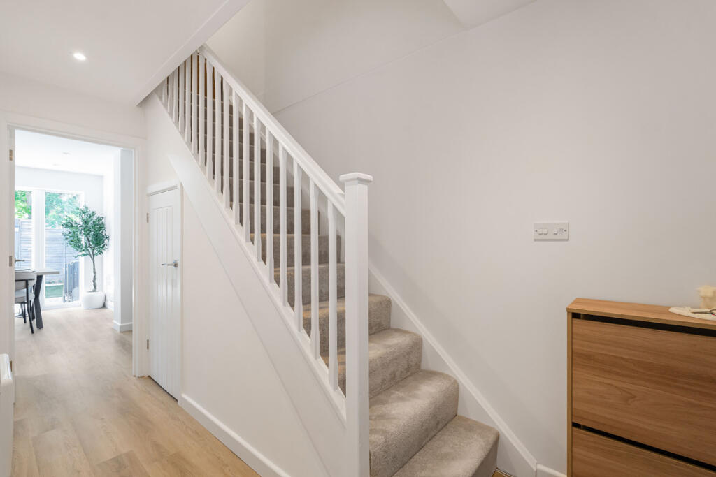 House in South Oxfordshire, Ladygrove, Didcot - View 5