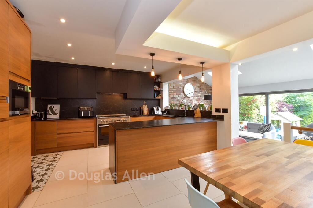 Main image of property: Stewards Close, Epping, Essex