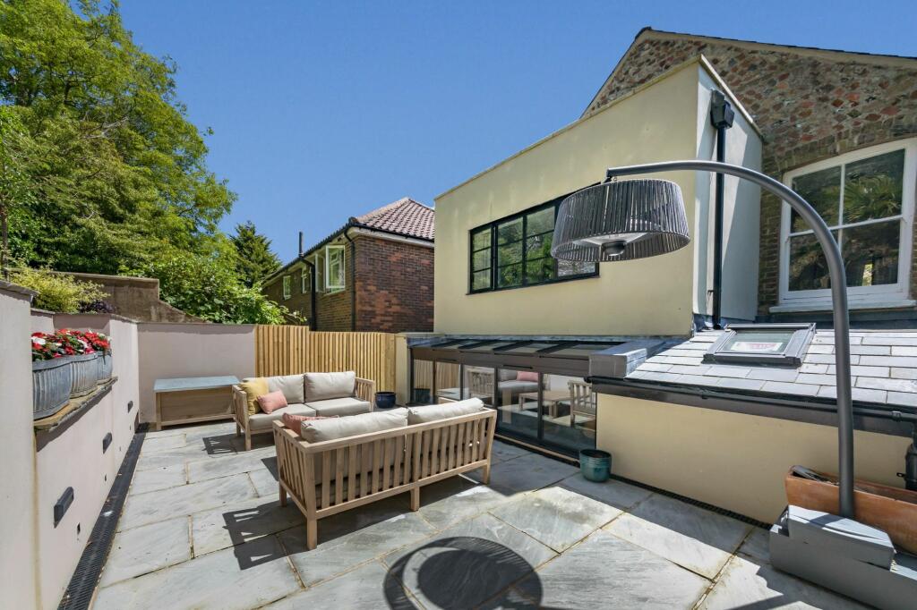 Grange Road, Lewes, BN7 photo 4