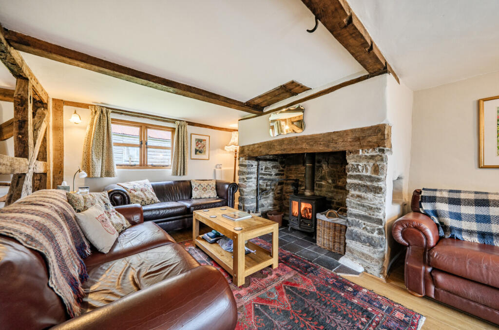 Tylwch, Llanidloes, Powys, SY18 - View 5