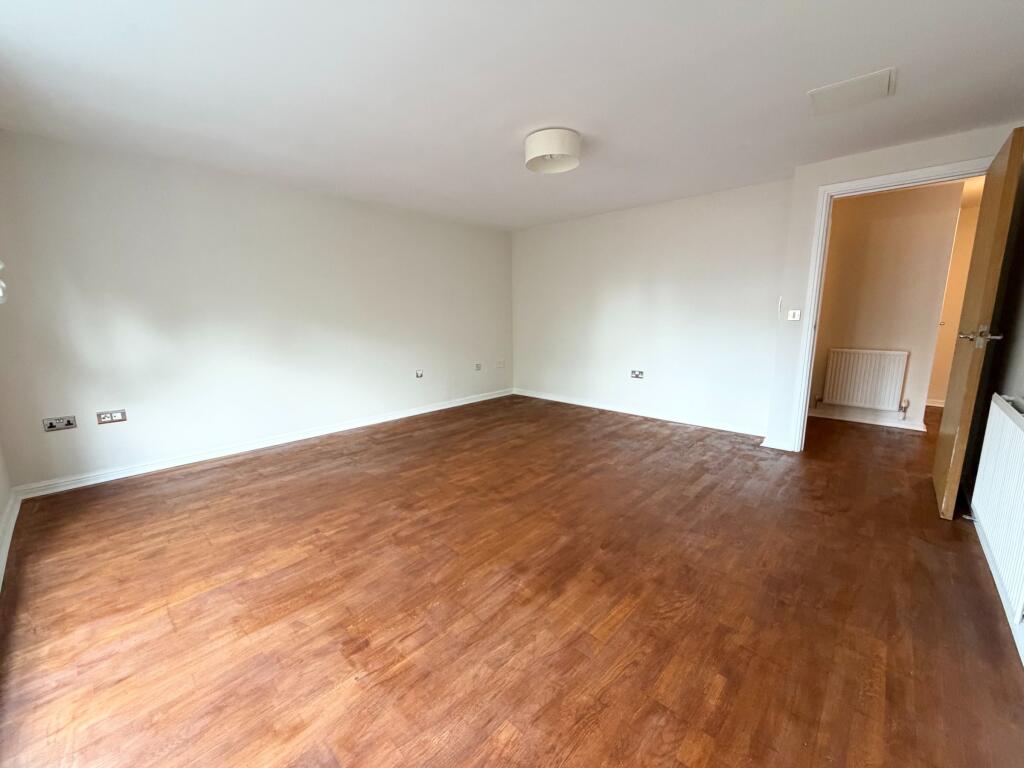 Apartment in Sunderland, North East - View 2