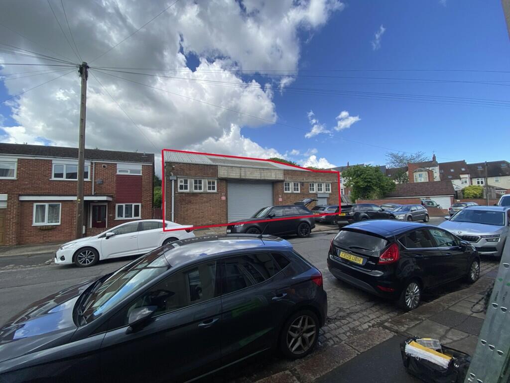 Main image of property: 89-91 Balmoral Road, NORTHAMPTON, Northamptonshire