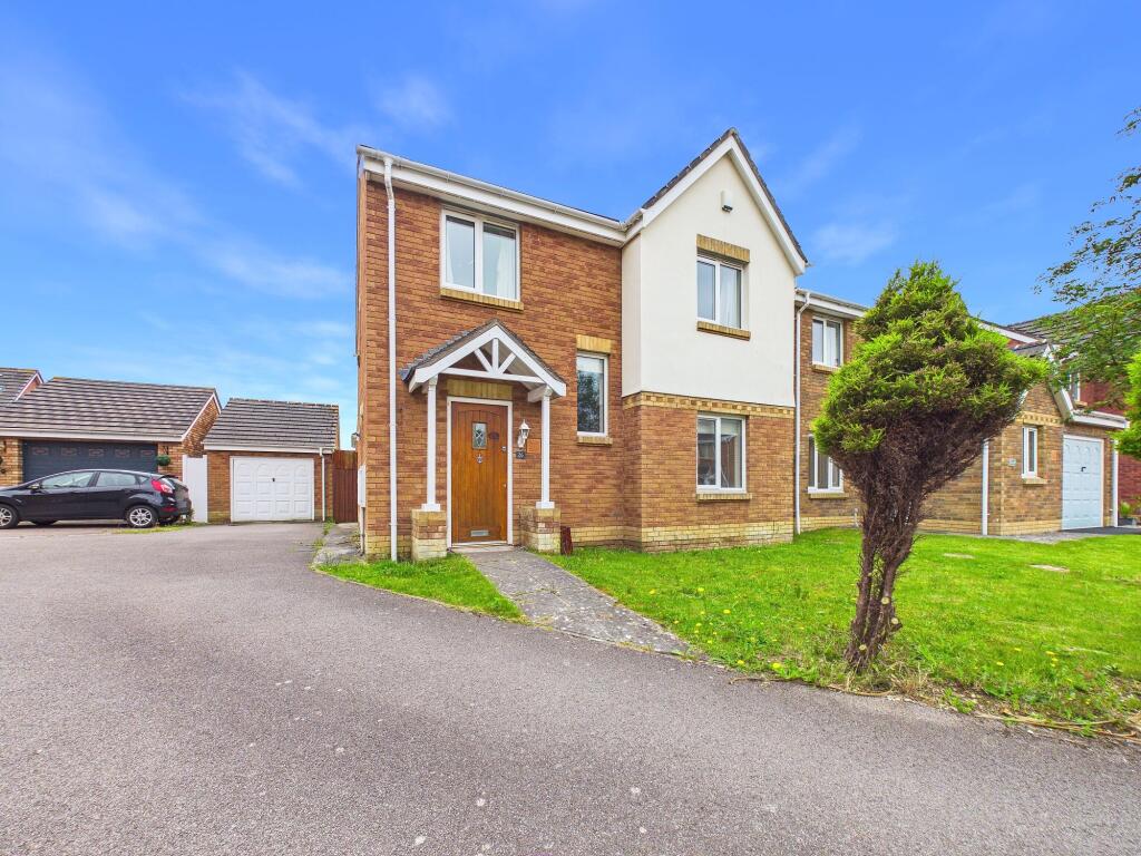 Main image of property: Maes Lindys, Rhoose CF62