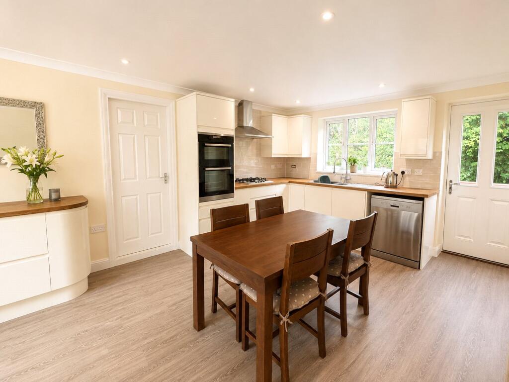 House in Torridge, East The Water, Bideford - View 4