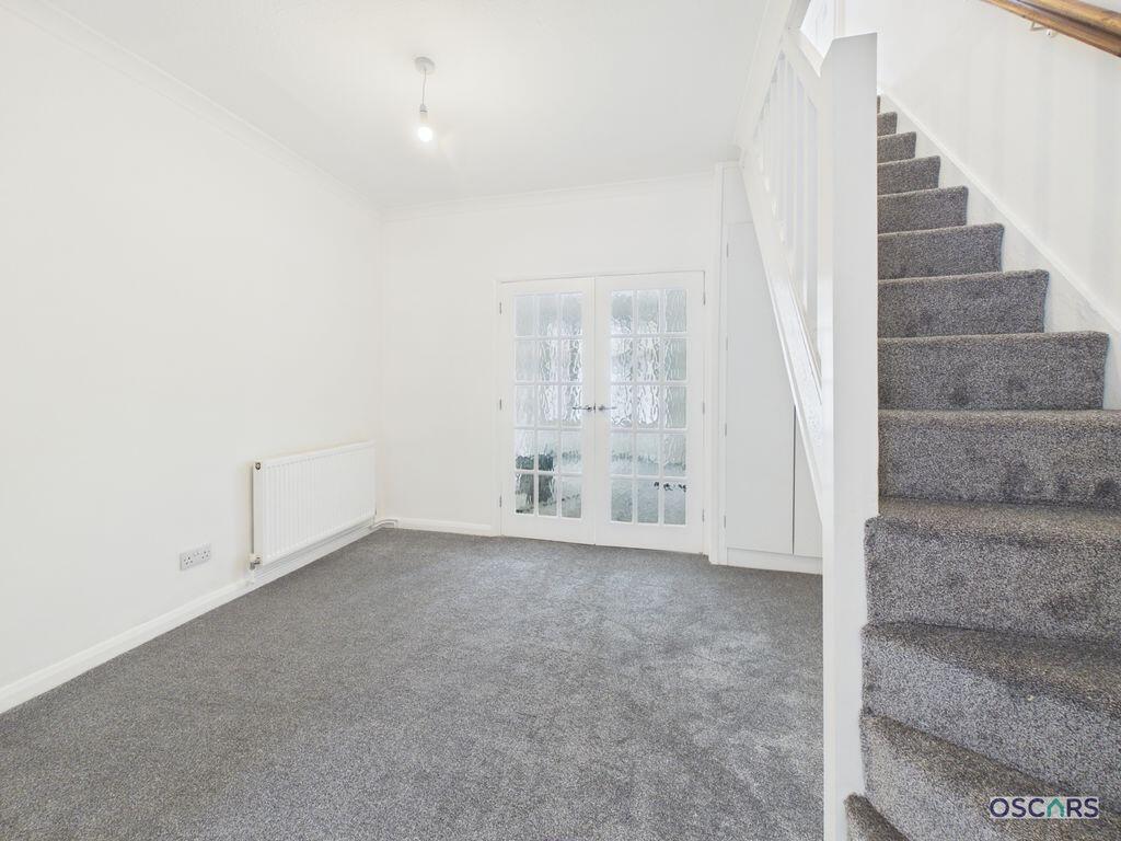House in Hull - View 4