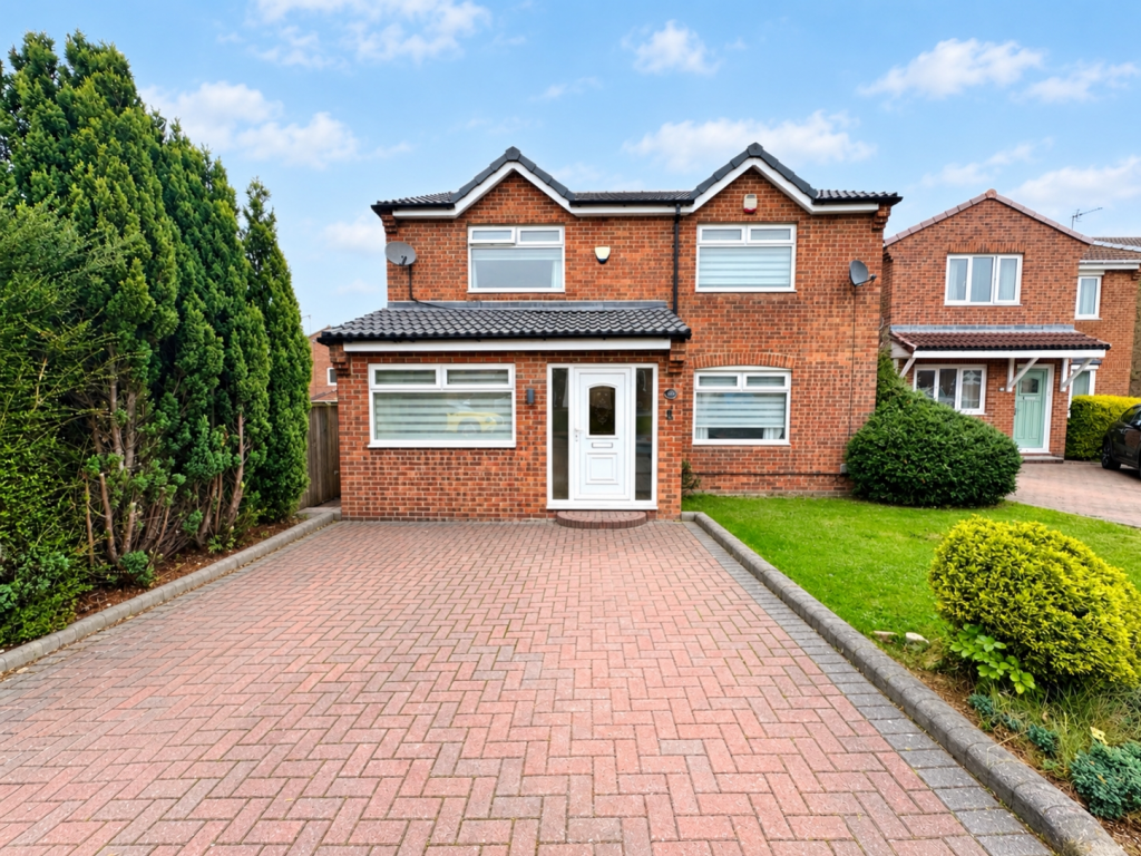 4-bed detached on Berwick Chase, Peterlee, County Durham, SR8, £350,000