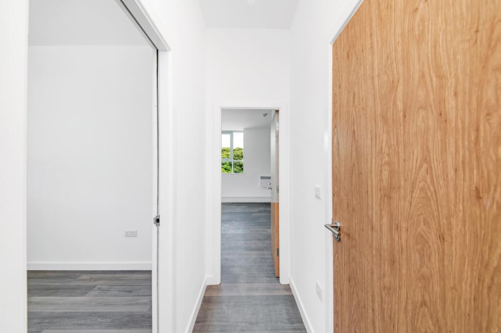 Additional image 6 of Card House, Bingley Road, Bradford, BD9