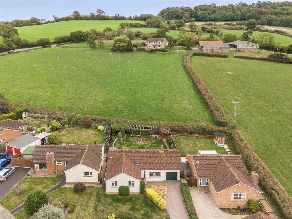 House in East Devon, Littletown, Honiton - View 2