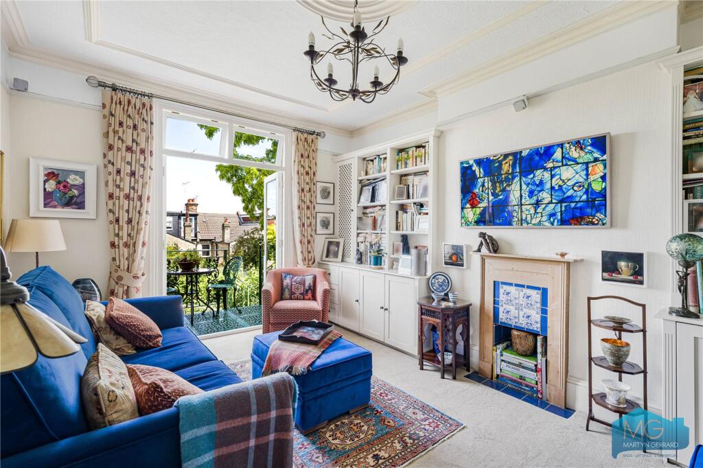 House in London - View 2