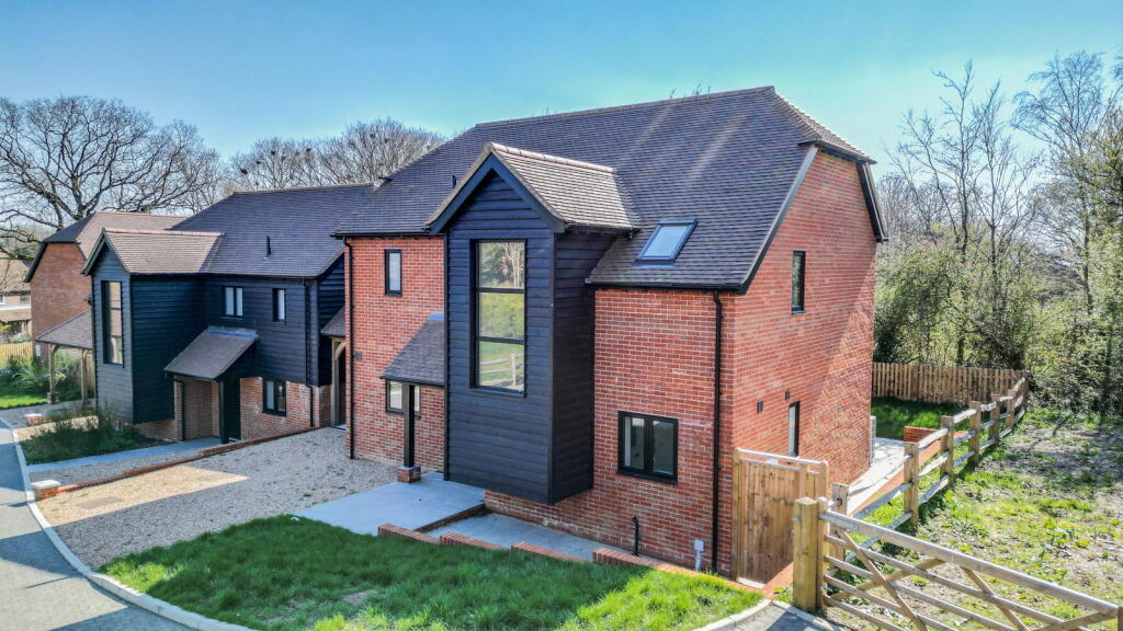 Main image of property: Standen Street, Iden Green