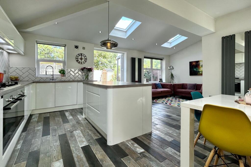 House in Stockport - View 2