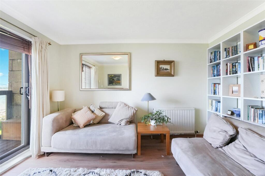 Apartment in Kilmarnock - More