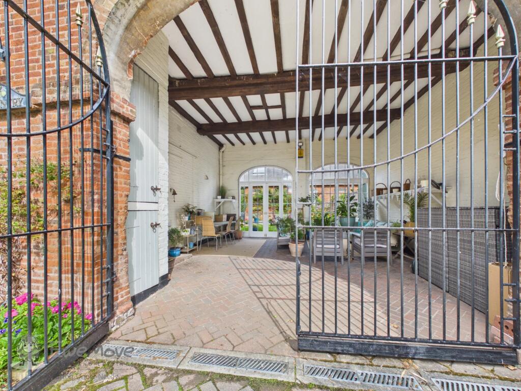 House in Derby - View 5