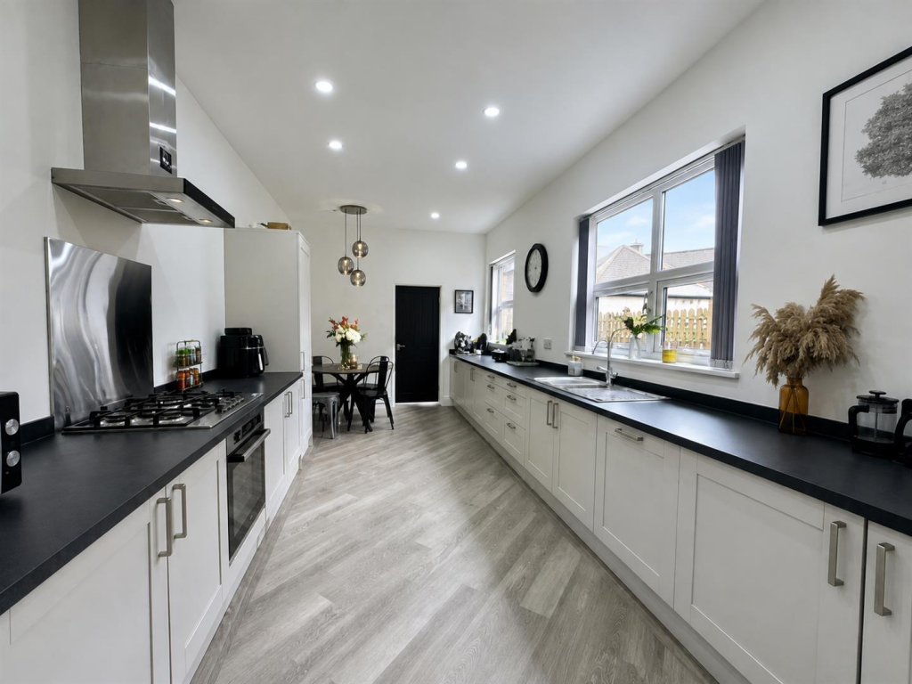 House in Darlington - View 4