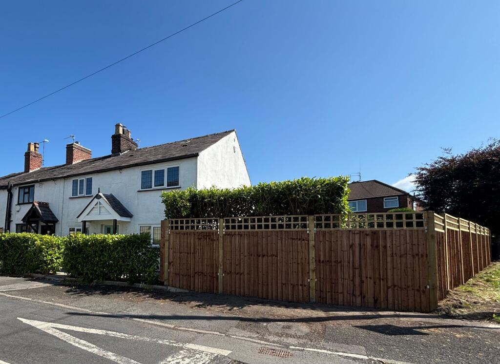 Main image of property: Lyon Grove, Worsley, M28