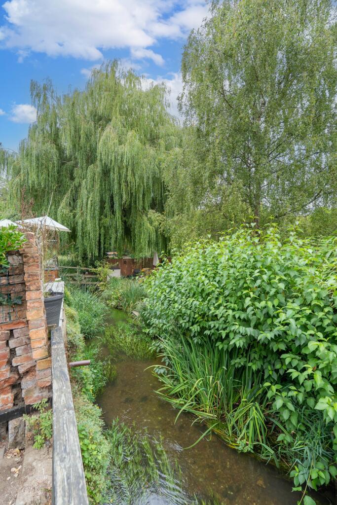 Additional image 12 of Codicote Road, Welwyn, AL6