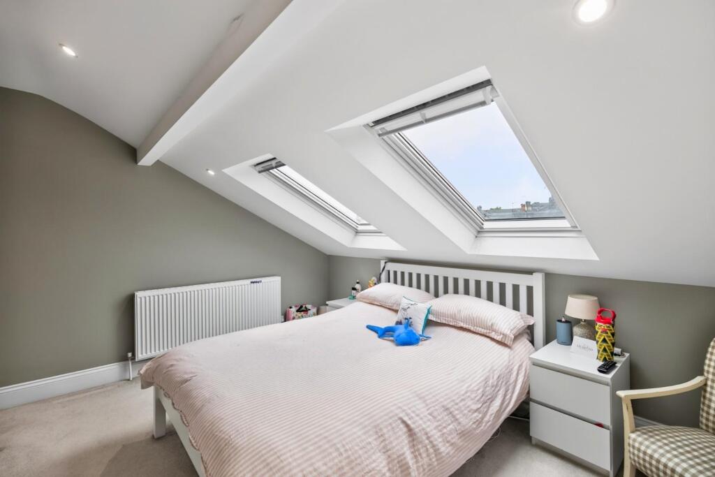 House in Harrogate, Low Harrogate - More