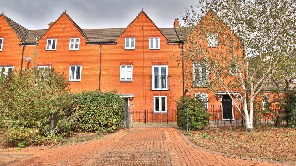Main image of property: Redwing Walk, Walton Cardiff, Tewkesbury