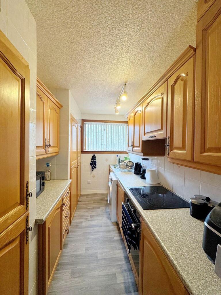 Berryknowes Road, Glasgow photo 3
