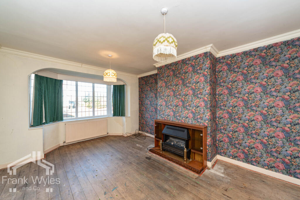 St. Thomas Road, Lytham St. Annes, Lancashire photo 2