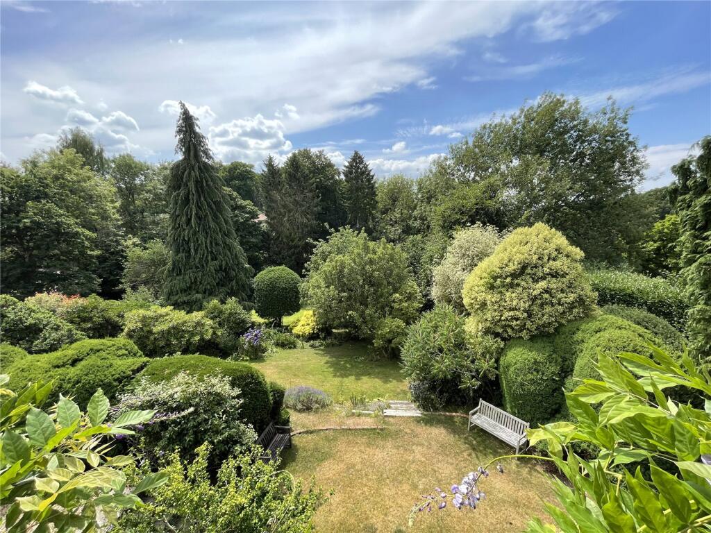 Hyde, Fordingbridge, Hampshire, SP6 photo 2
