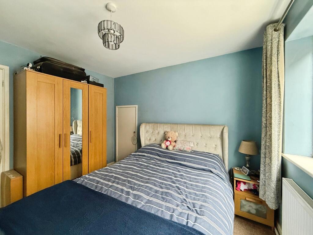 Apartment in Reading - More