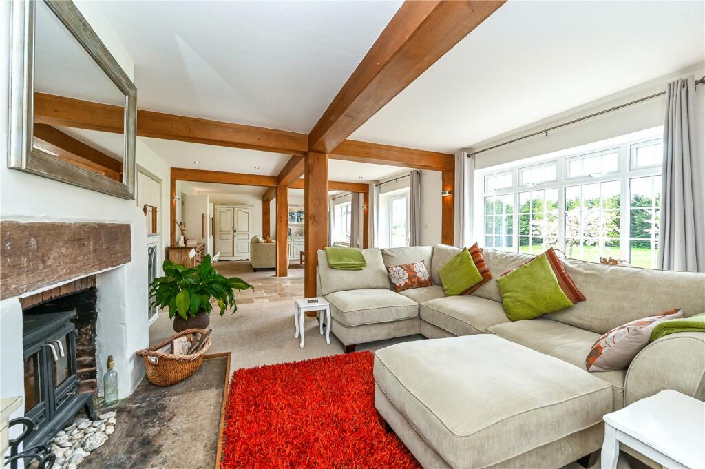 4 Bed Farmhouse, 5 Holiday Let Cottages, Aldingbourne, Chichester, West Sussex, PO20 photo 4