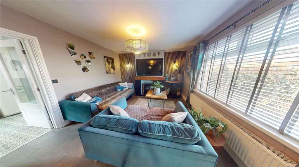 16, Gregory Terrace photo 4