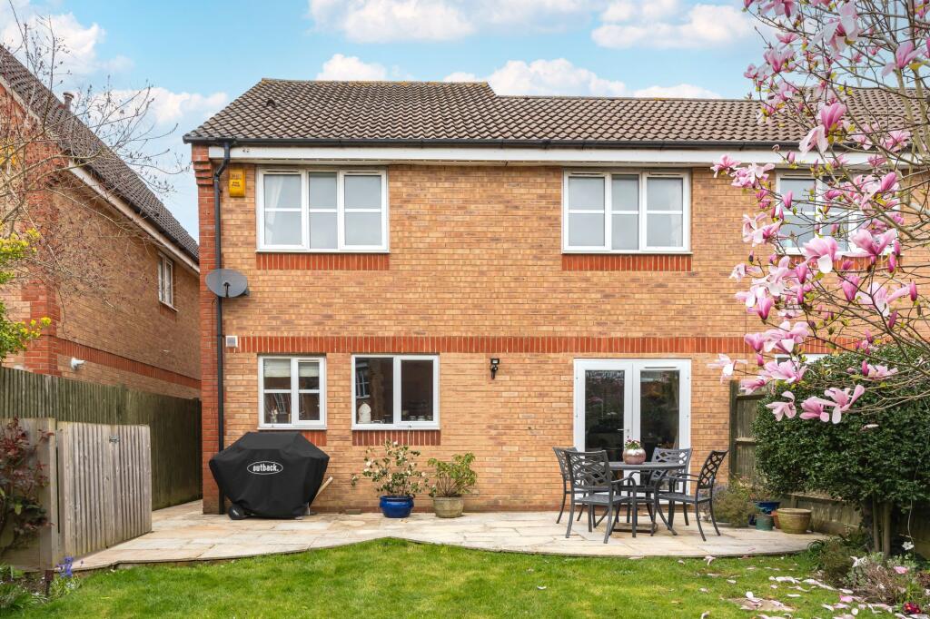 Main image of property: Acre Close, Headington, OX3