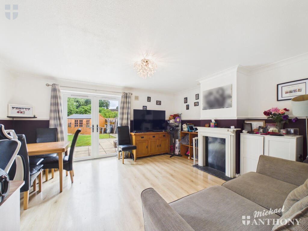 Levings Close, Aylesbury photo 3