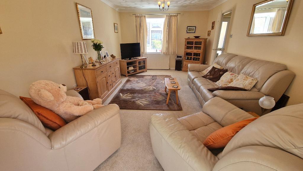 House in Bembridge, Isle of Wight - More