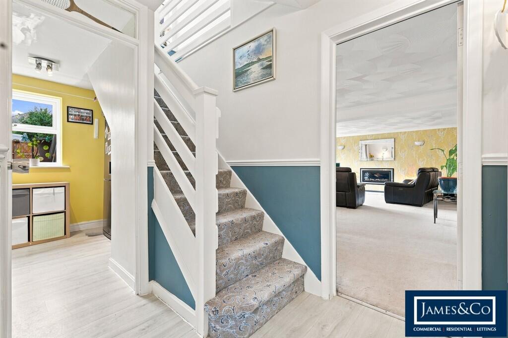 House in Uttlesford, Great Dunmow - View 4