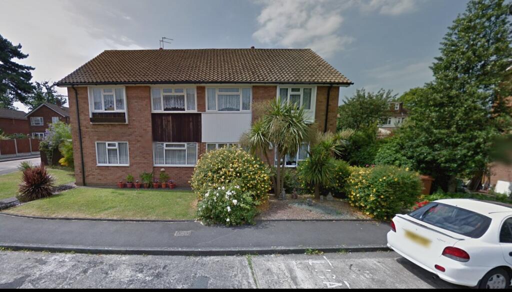 Main image of property: Thwaite Close, Erith, DA8