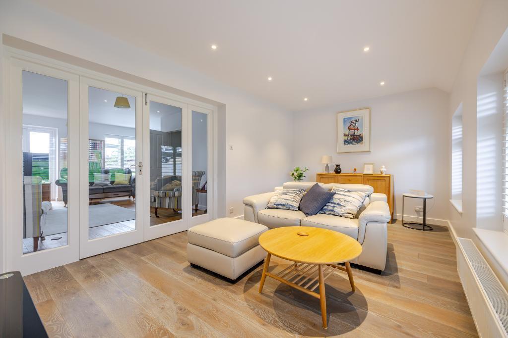 House in Croydon - View 5