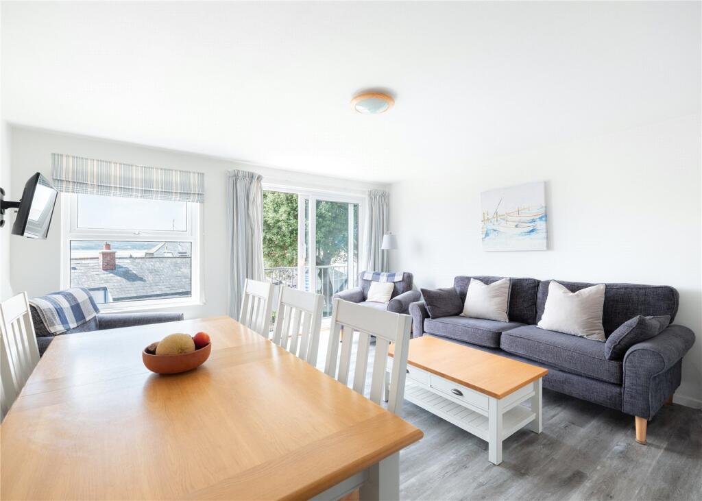 4 Slipway Cottages photo 4