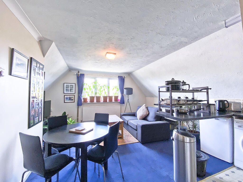 Apartment in Guildford, Ash - View 3