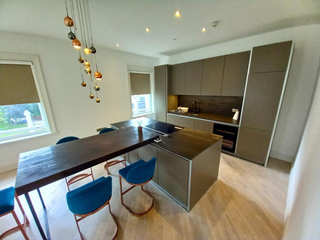 Main image of property: Cathedral Yard, City Bank Cathedral Yard, EX1