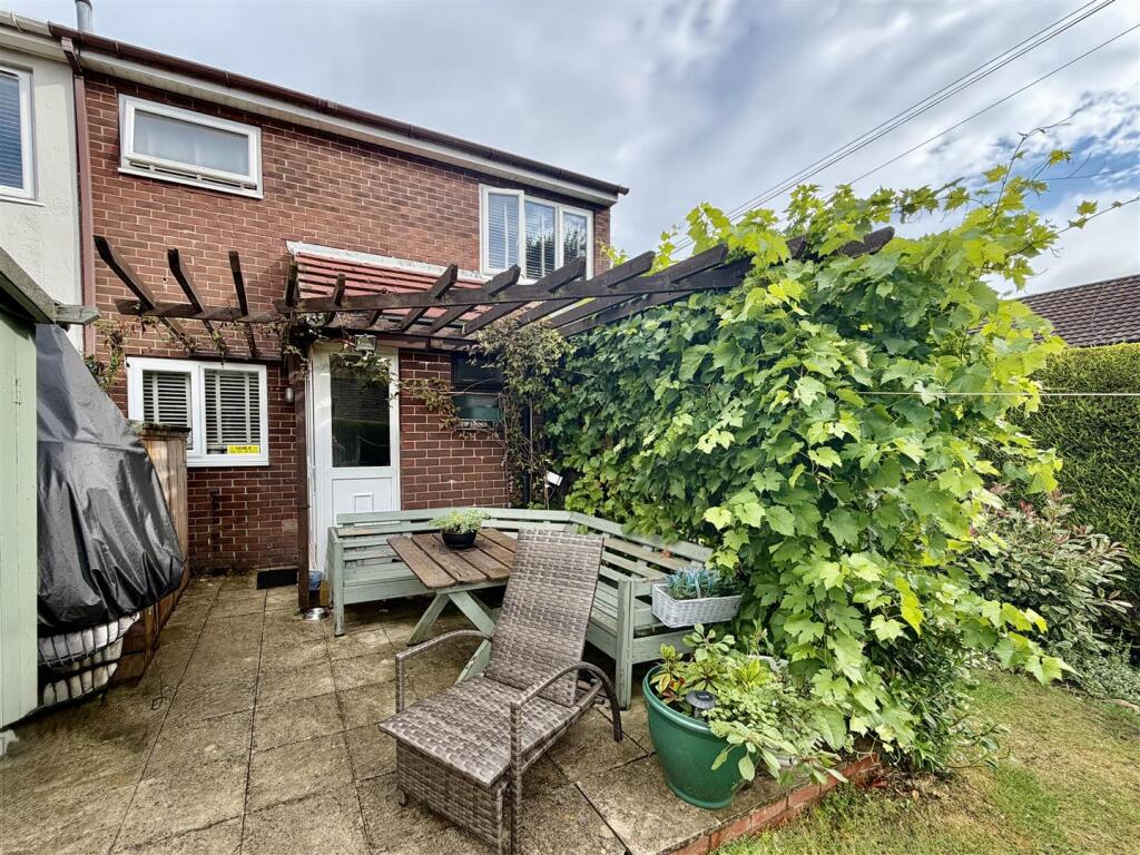 Main image of property: Nab Crescent, Meltham, Holmfirth