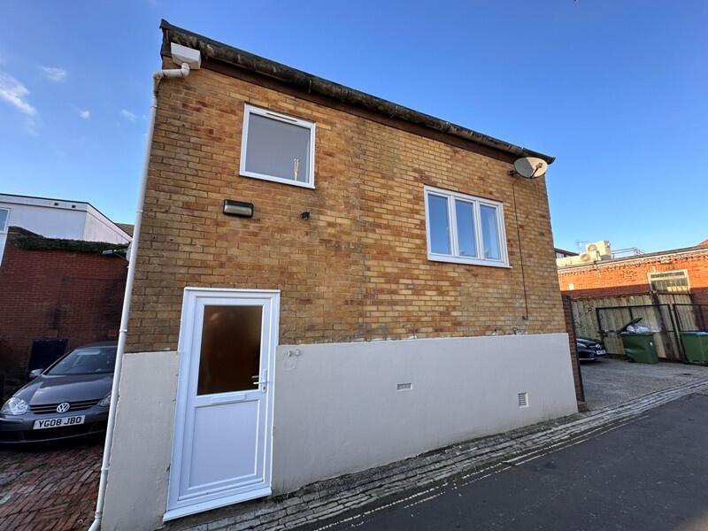Main image of property: Southampton, SO19