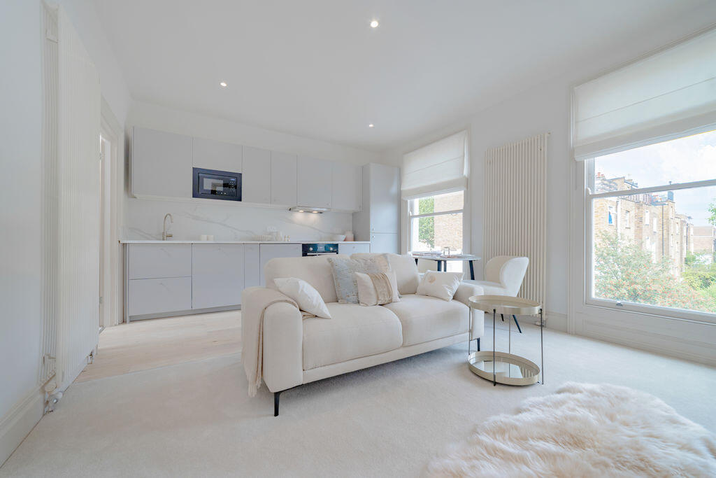 Main image of property: Edbrooke Road, London