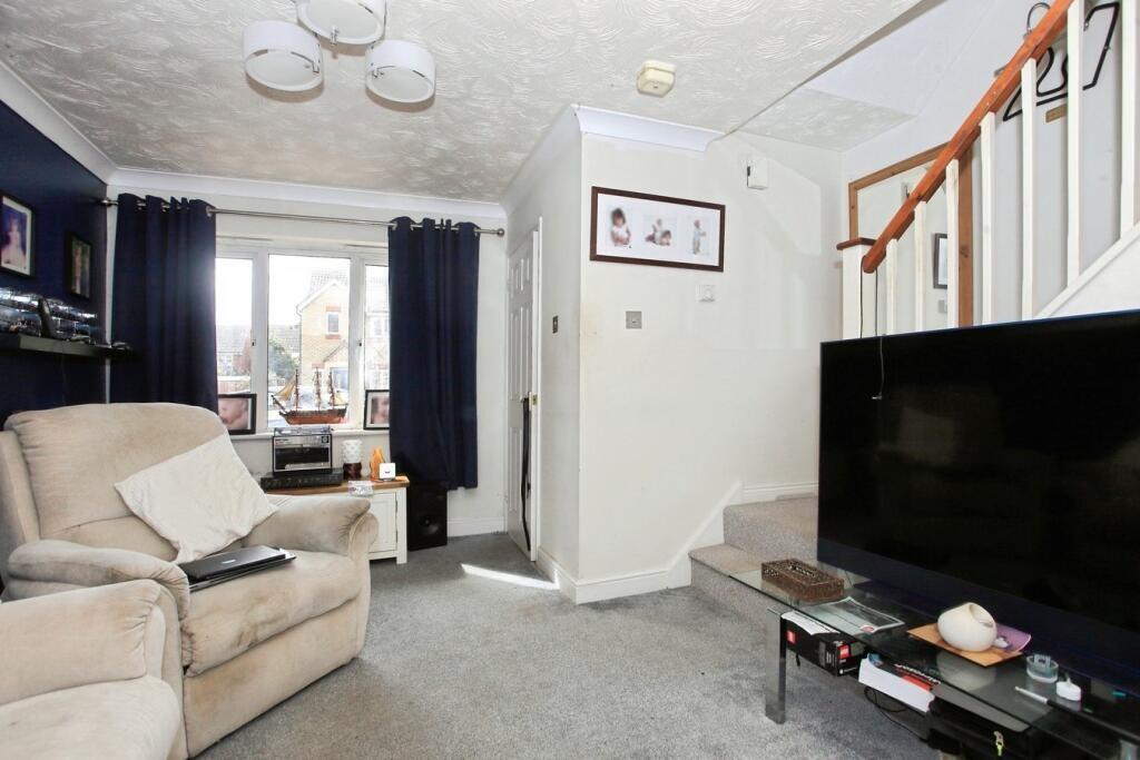 Portchester Close, Park Farm, Peterborough, Cambridgeshire, PE2 photo 2
