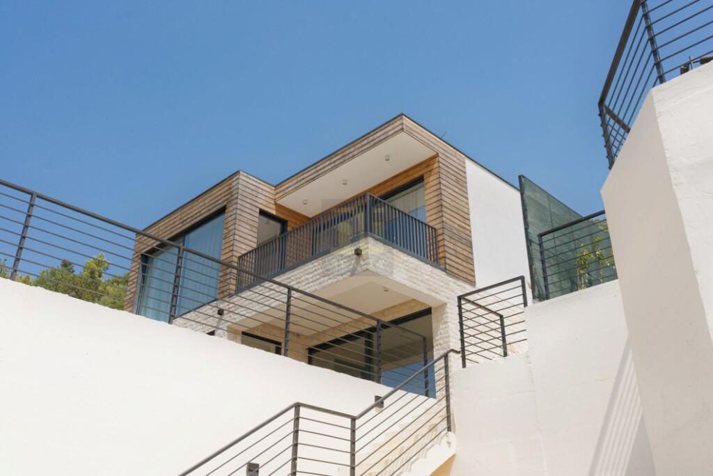Main image of property: Kavac, Montenegro