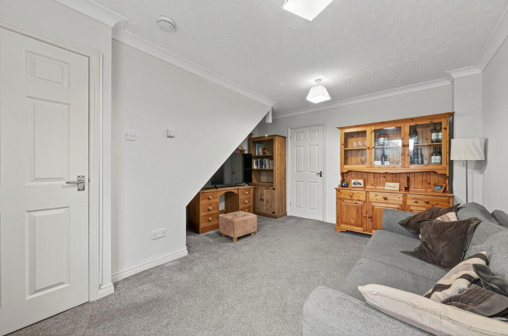 Woodbreach Drive, Market Harborough, LE16 7XG photo 2