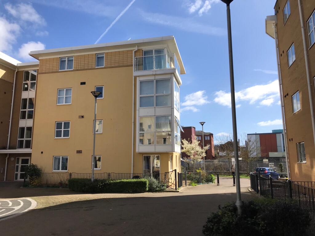 Main image of property: St Davids Hill, Exeter, EX4