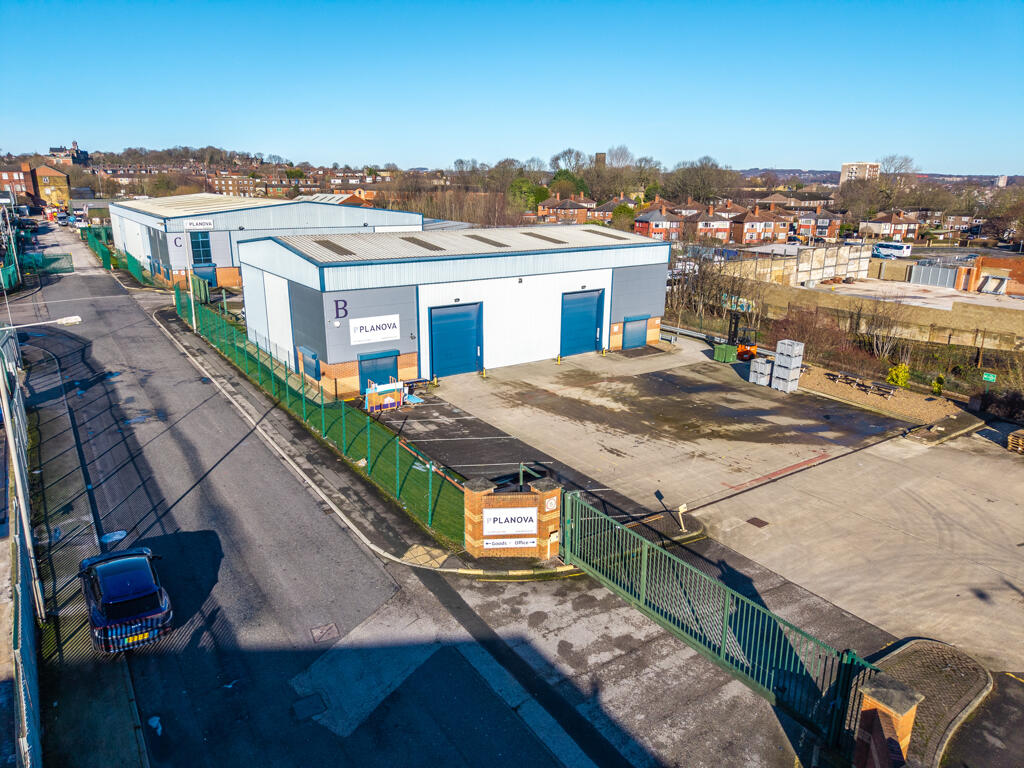 Main image of property: Unit 4, Carr Crofts Drive, Leeds, West Yorkshire, LS12 3AL