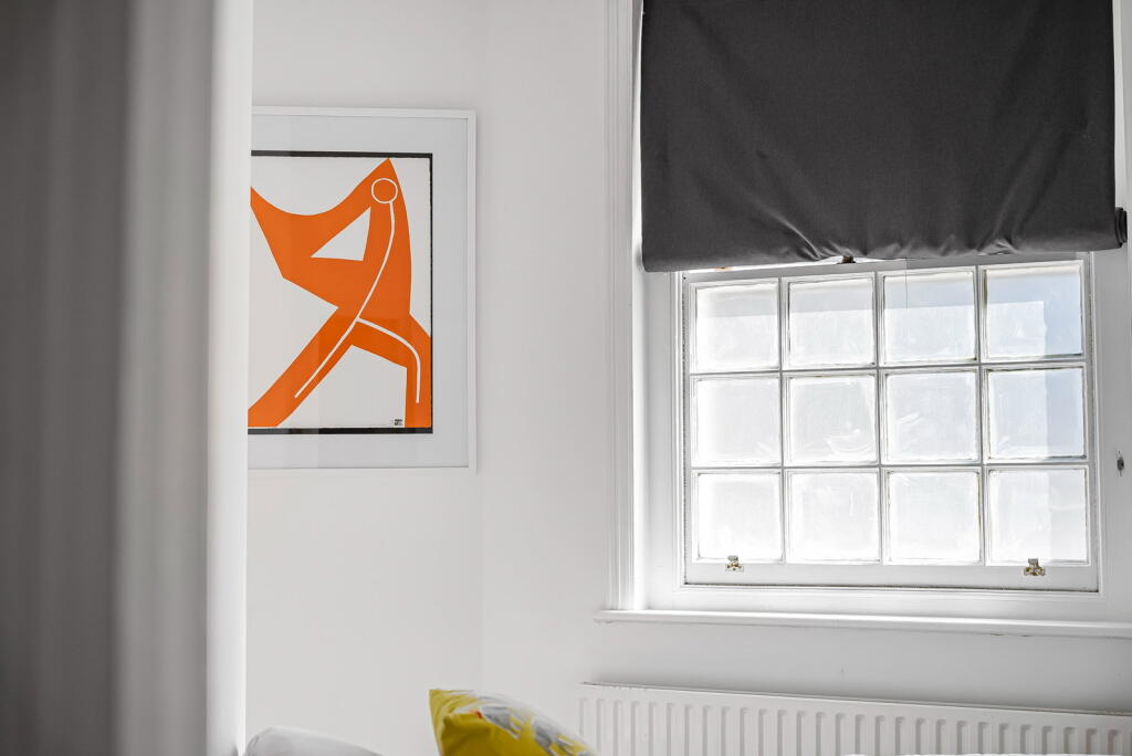 Apartment in London - View 5