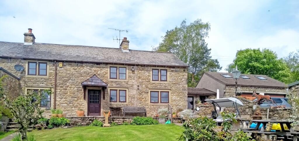 3-bed house on Cross Lane, Lower Bentham, Lancaster, LA2, £550,000