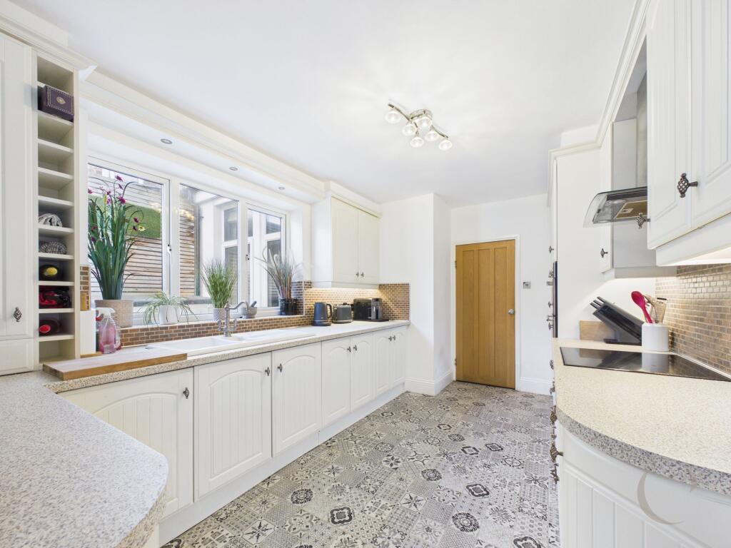 House in Newcastle upon Tyne - View 4