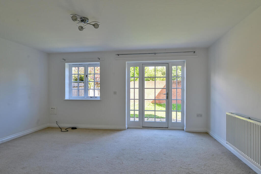 House in Northampton - View 5